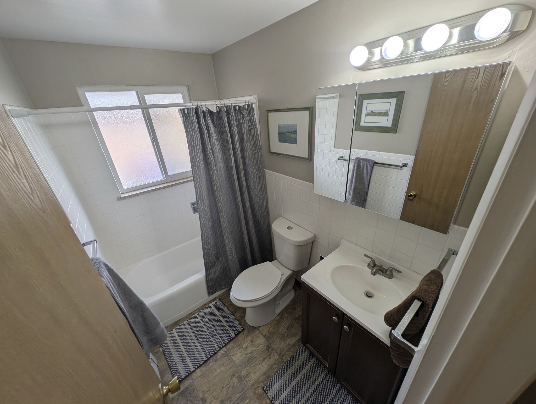 39th avenue two br furnished 11