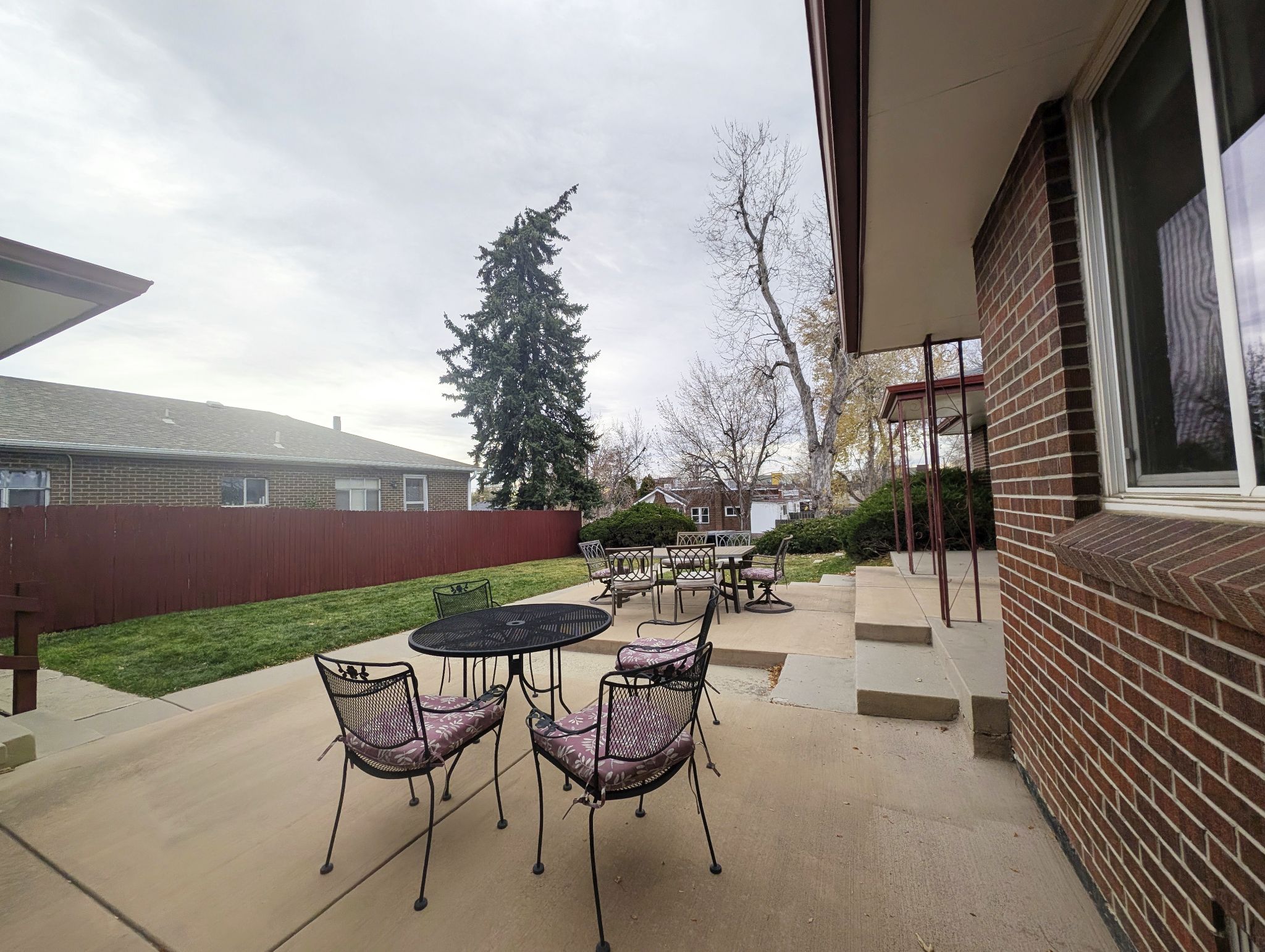 39th courtyard 03
